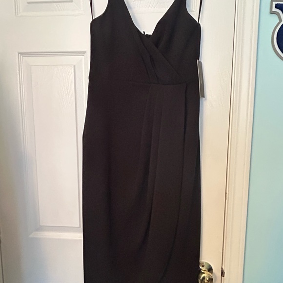 Lulu’s little black dress with tulip hem. NWT - Picture 5 of 7